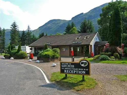 glen-nevis-caravan-and-camping-park-fort-william-wyadv