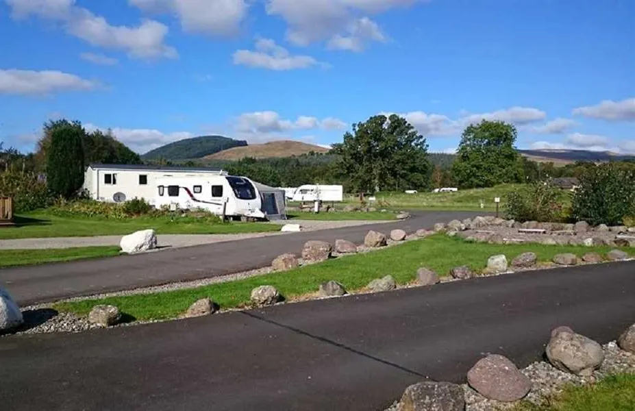 keltie-bridge-caravan-park-callander-5blb2