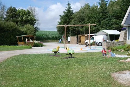camping-de-la-mer-ploeven-ryiap