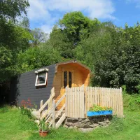 hungry-hill-lodge-hostel-camping-adrigole-e1i43