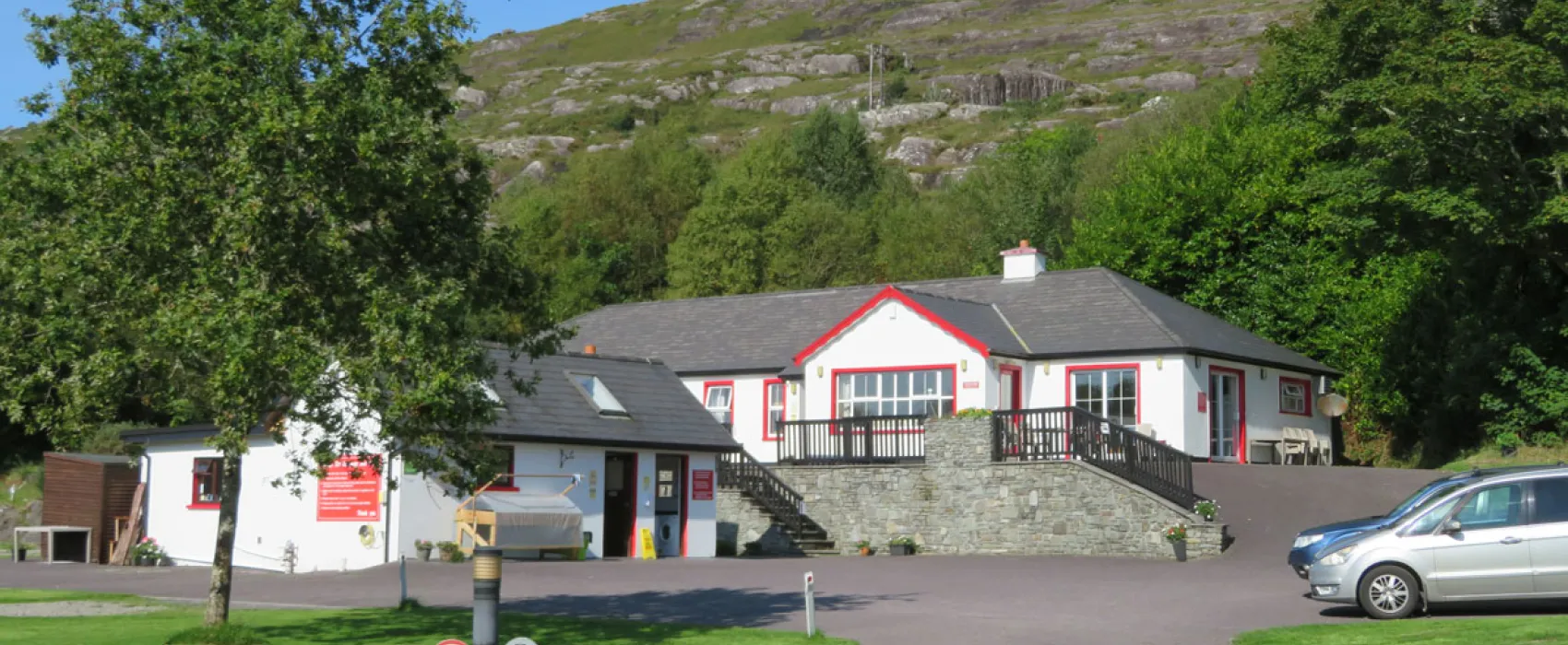 Hungry Hill Lodge and Campsite