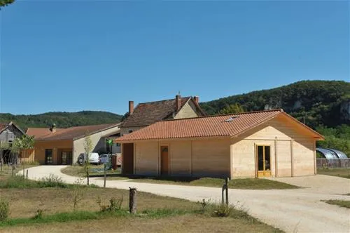 flower-camping-la-sagne-vitrac-3nab6