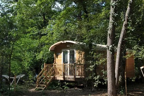 flower-camping-la-sagne-vitrac-od3td