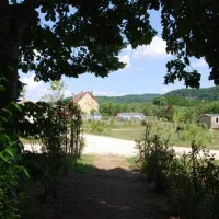flower-camping-la-sagne-vitrac-umro1