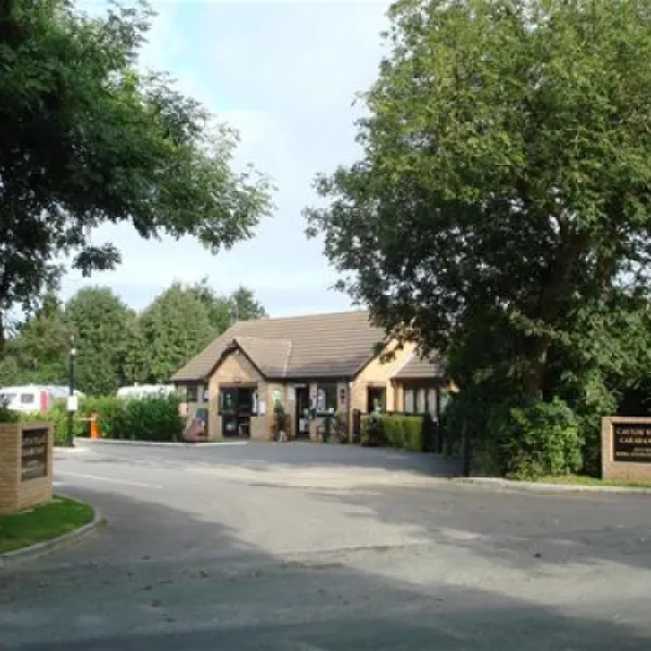 cayton-village-caravan-park-scarborough-4pkop