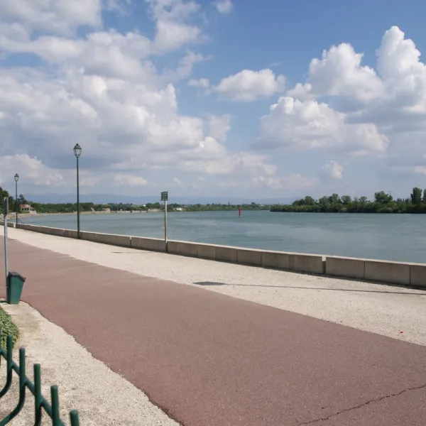 camping-mun-les-lucs-drme-tib5y