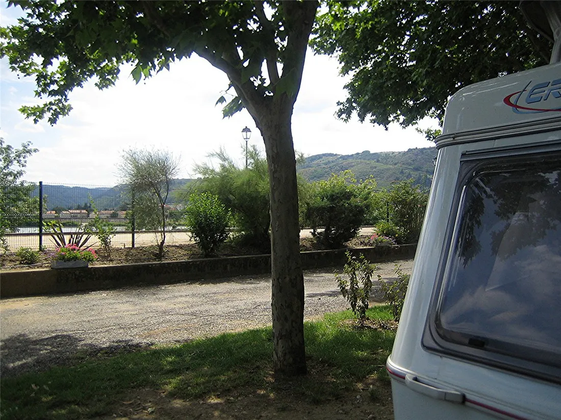 camping-mun-les-lucs-drme-uyntl
