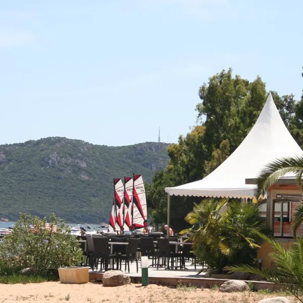 camping-la-baie-des-voiles-porto-vecchio-kfwxr