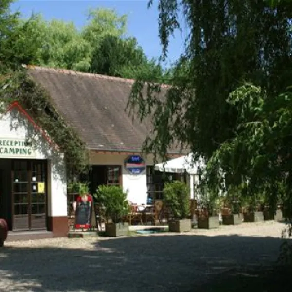 camping-du-domaine-du-lac-blangylechateau-spg1q