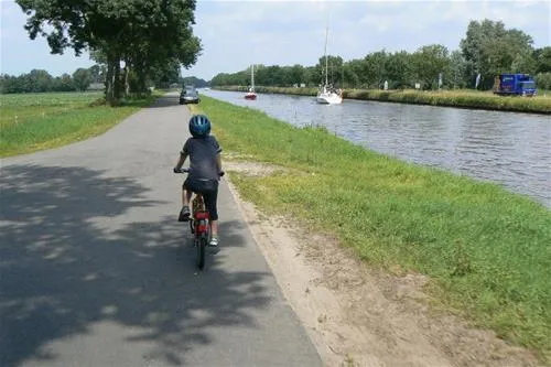 camping-hoeve-montigny-giethoorn-1mthw