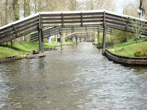 camping-hoeve-montigny-giethoorn-msjv3