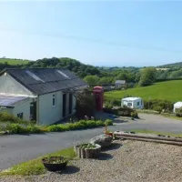 gwaun-vale-holiday-touring-p-fishguard-206qh