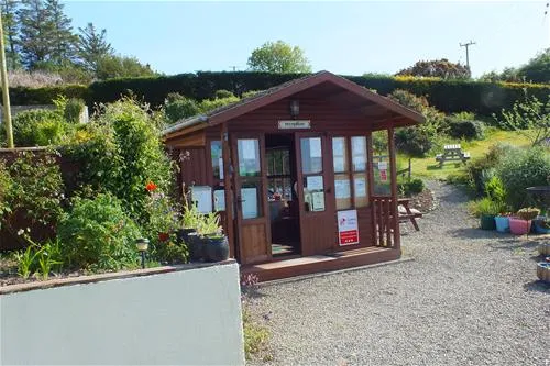gwaun-vale-holiday-touring-p-fishguard-cnj3n