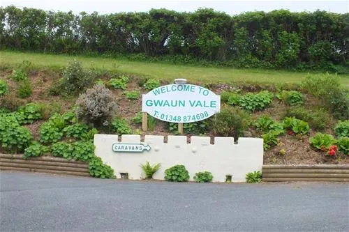 gwaun-vale-holiday-touring-p-fishguard-pbgcn