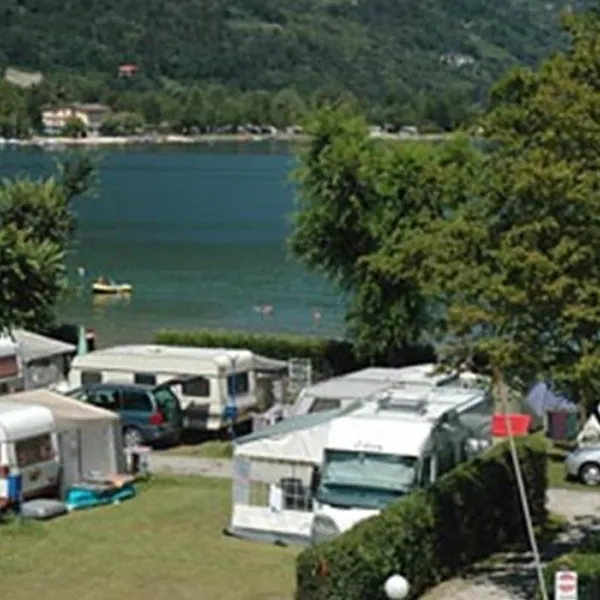 Camping Punta Lago  