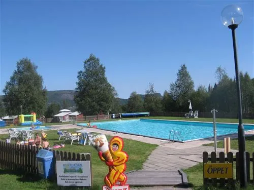 docksta-vandrarhem-och-camping-kustladan-ullnger-mhm1p