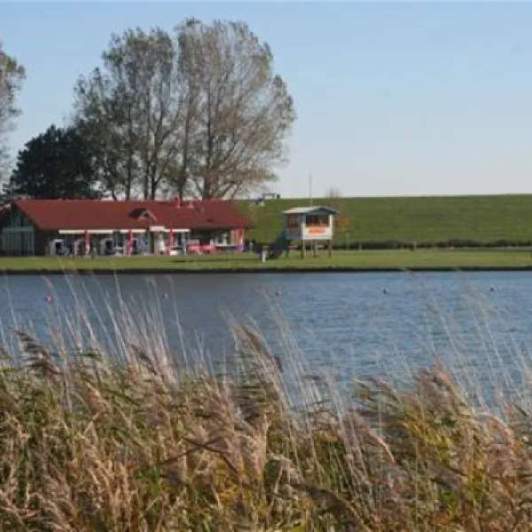 see-achtern-diek-otterndorf-uxo7b