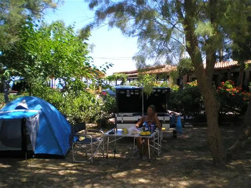 campsite-mithimna-drapanias-evdnd