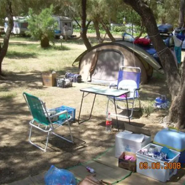 campsite-mithimna-drapanias-xsqyg
