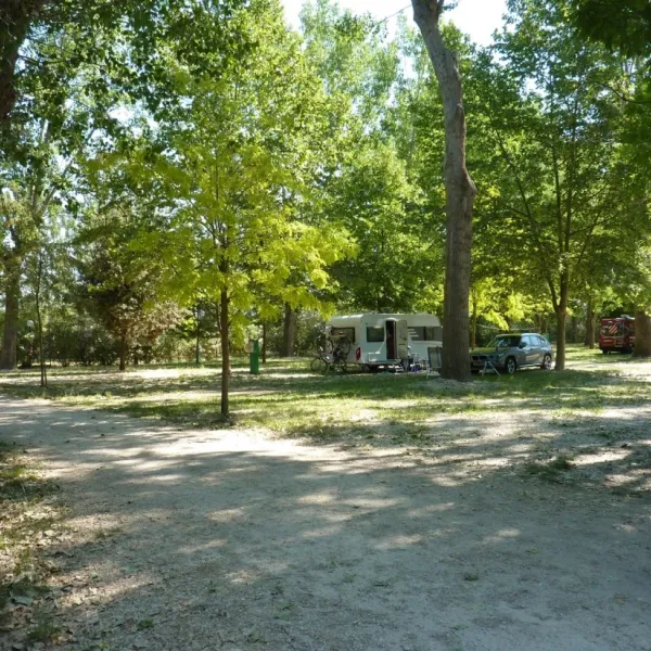 camping-village-tiber-roma-dlri4