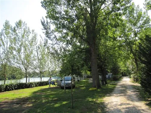 camping-village-tiber-roma-pqhtf