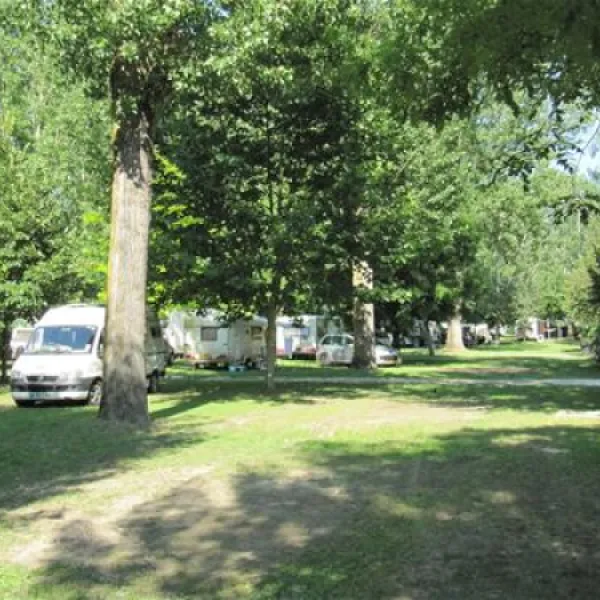 camping-village-tiber-roma-rj3in
