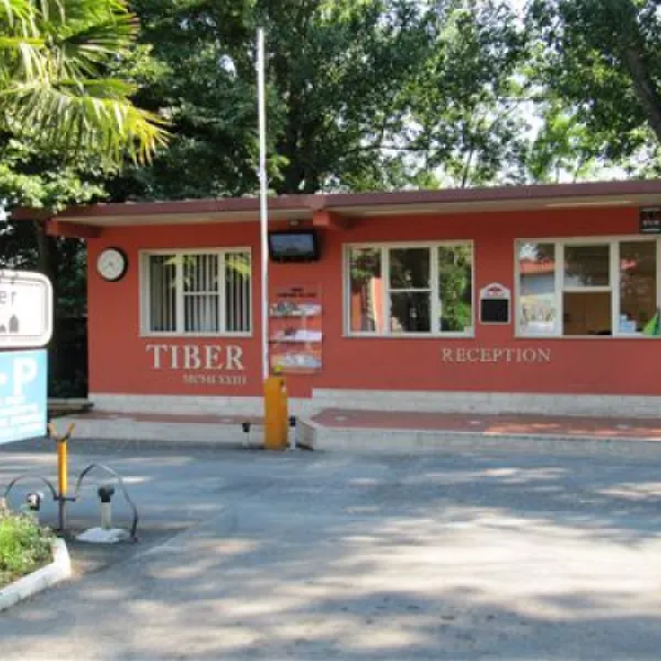 camping-village-tiber-roma-t2d2q