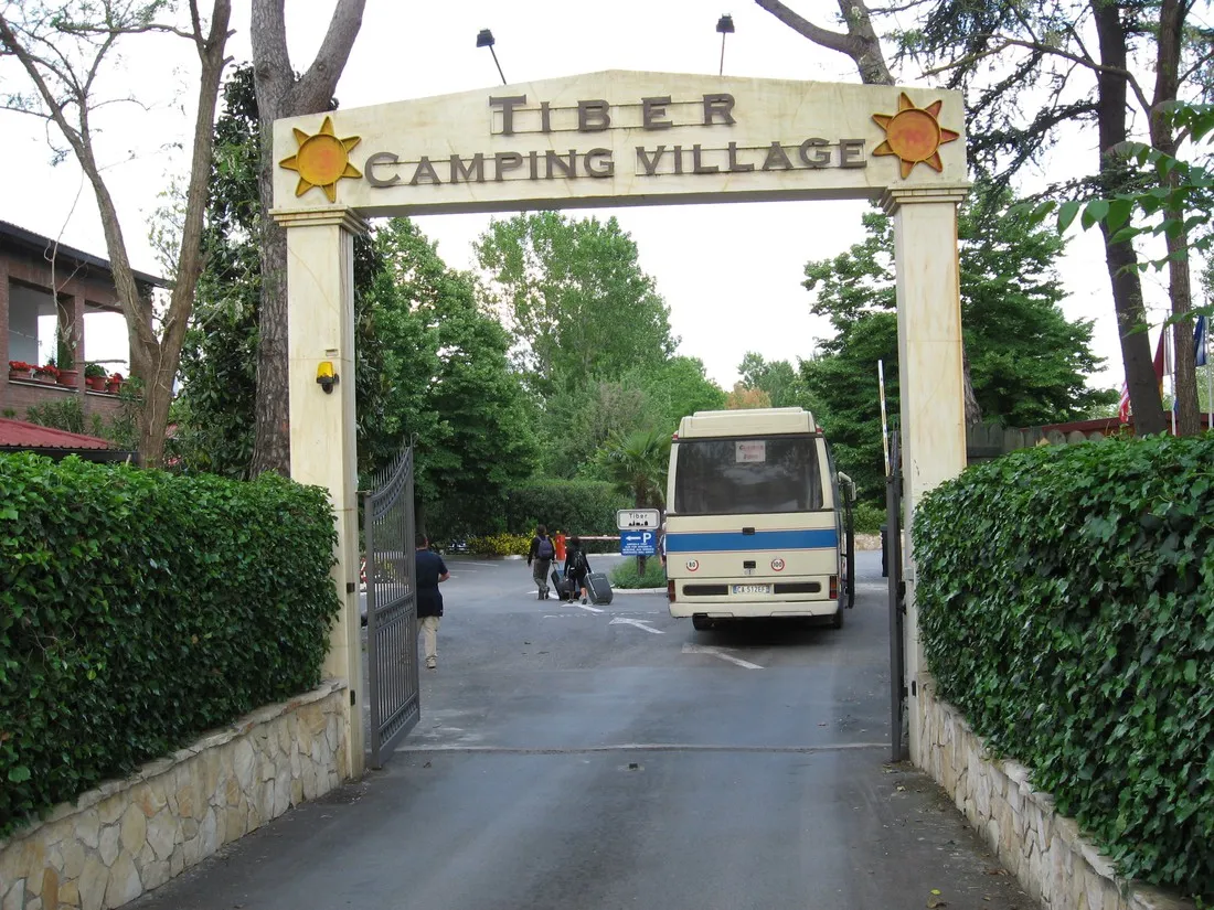 camping-village-tiber-roma-upjen