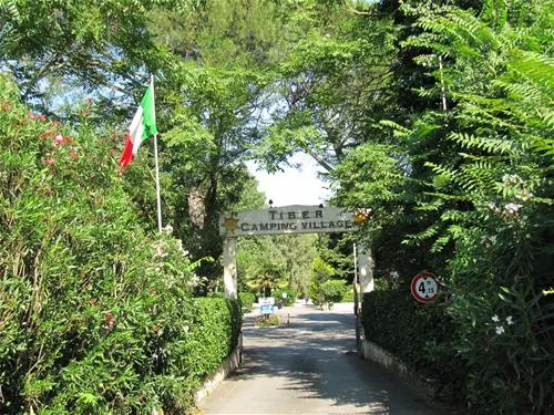 camping-village-tiber-roma-us9jh