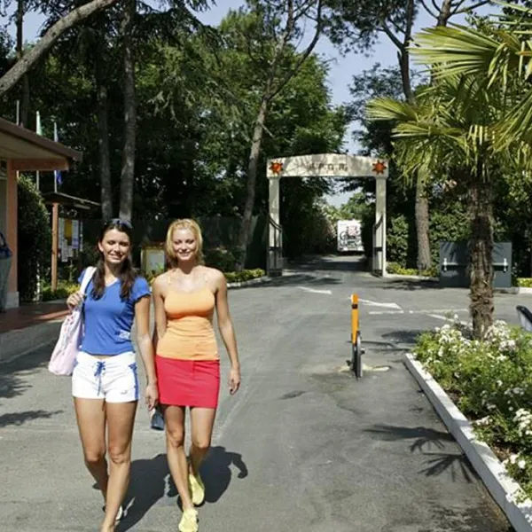 Camping Village Tiber
