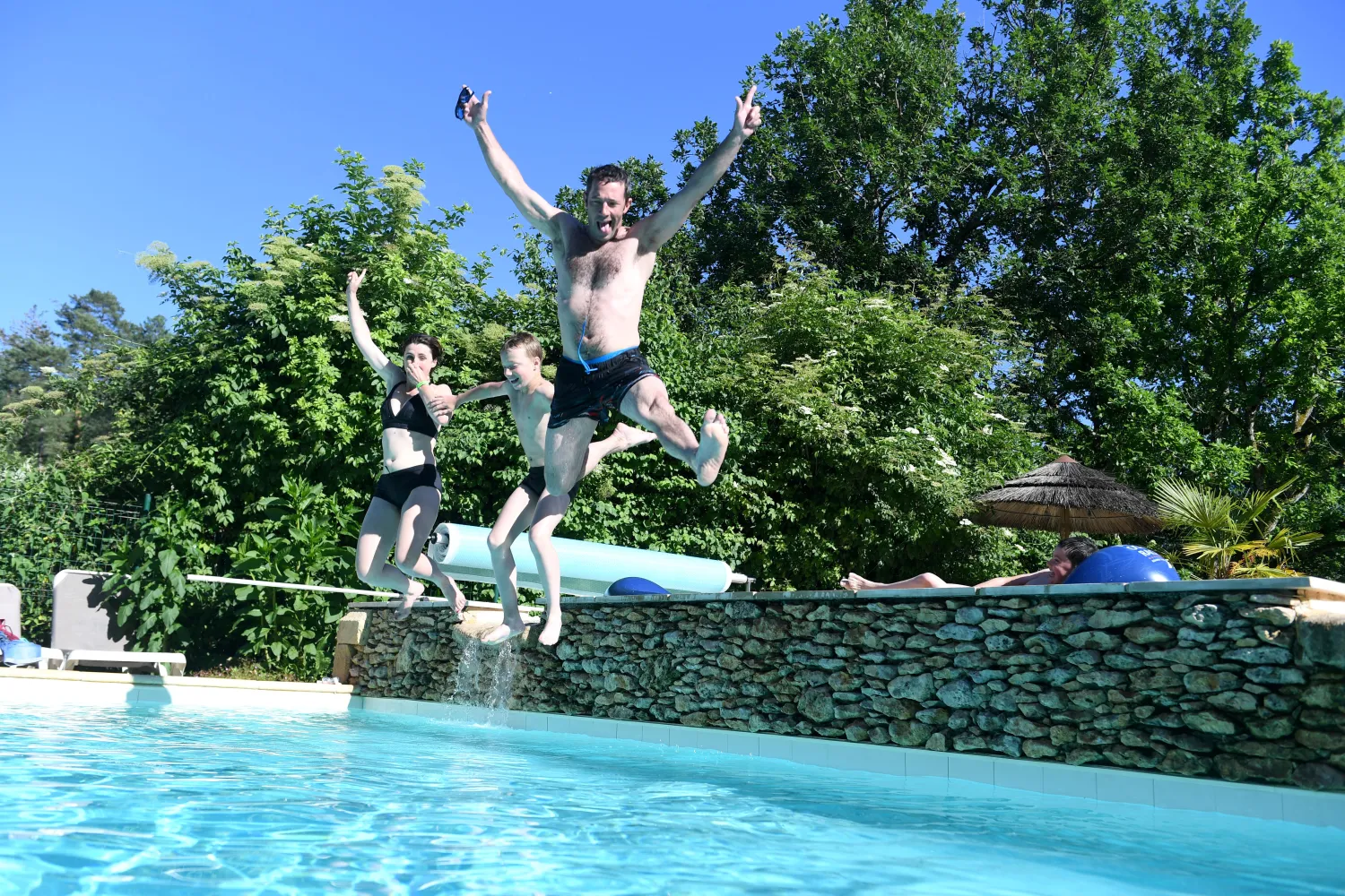 camping-le-pech-charmant--les-eyzies-de-tayac-zyi73