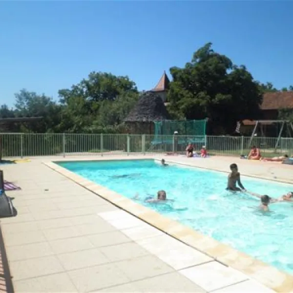camping-pech-ibert-bduer-8fc7t