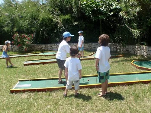 parque-de-campismo-colina-do-sol-s-martinho-do-porto-q1mpo