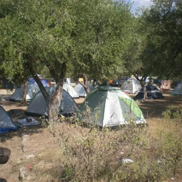 albania-camping-kranea-livadh-himare-huwcw