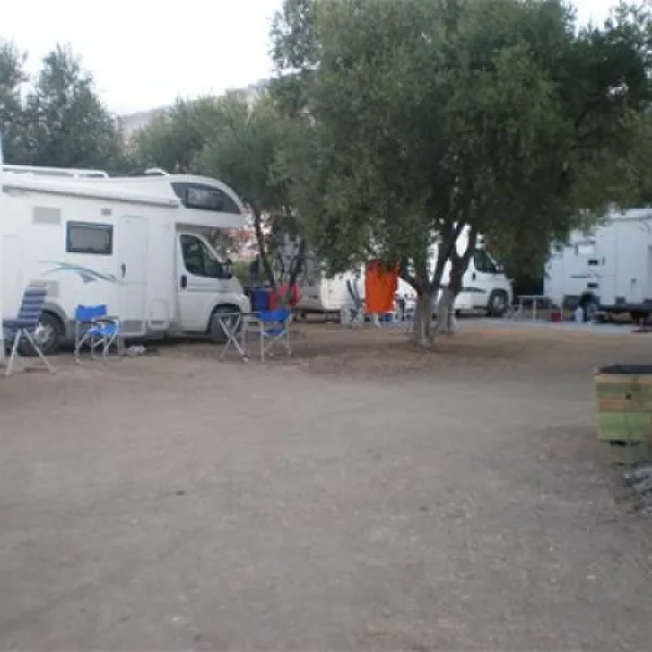 albania-camping-kranea-livadh-himare-ifv7f