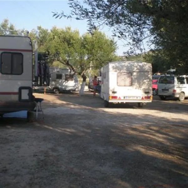 albania-camping-kranea-livadh-himare-ovrhz