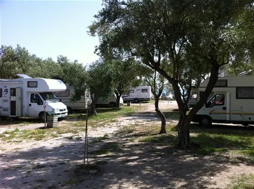 albania-camping-kranea-livadh-himare-w5dxm