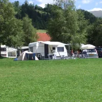 camping-am-badesee-mhlen-uabjf