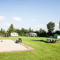 kampeerboederij-de-runsvoort-helvoirt-mkcbn