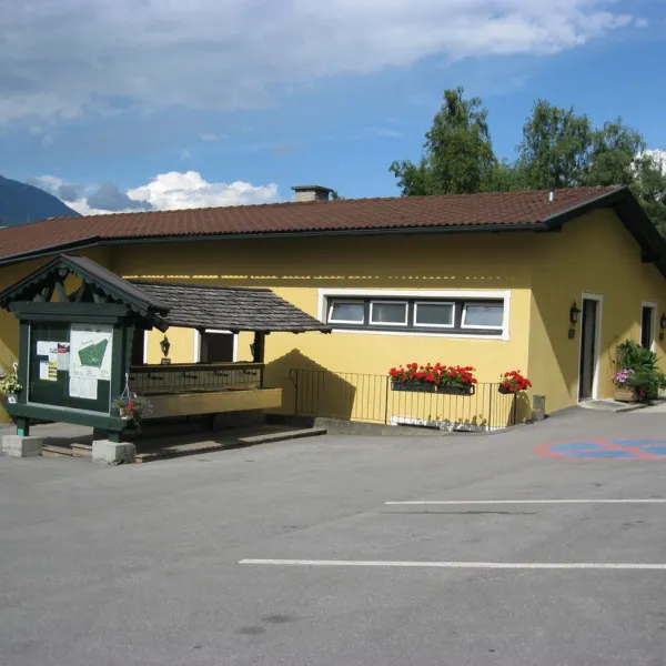 schloss-camping-aschach-volders-tvsw2