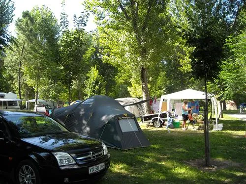 camping-le-tivoli-laroque-8h5vr