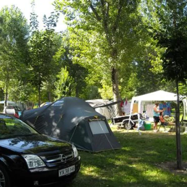camping-le-tivoli-laroque-8h5vr