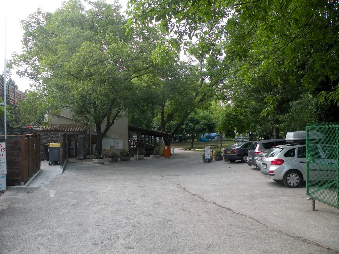 camping-le-tivoli-laroque-dvs88