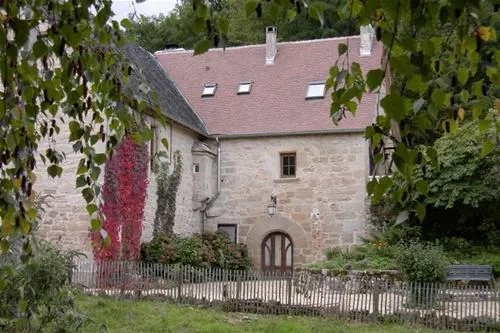hermitage-rochas-couchaud-st-robert-pjite