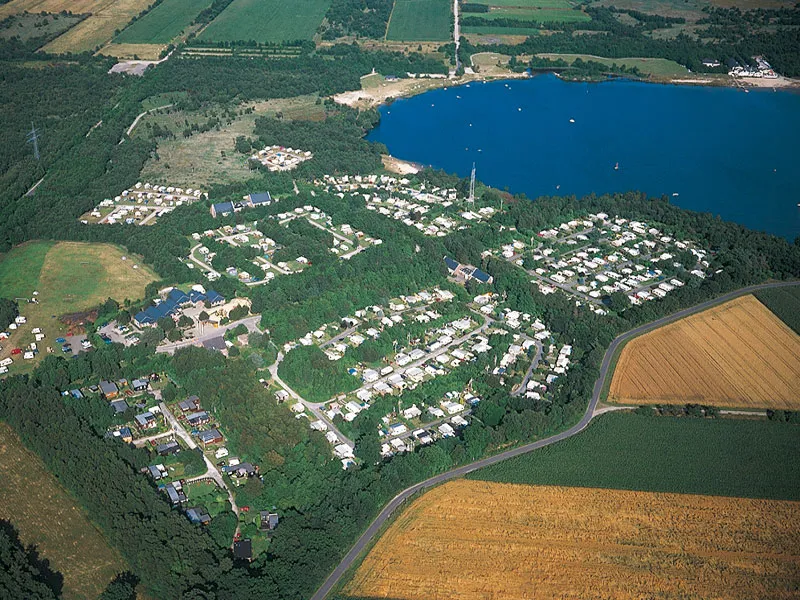 campingplatz-spadener-see-schiffdorfspaden-jvv0g