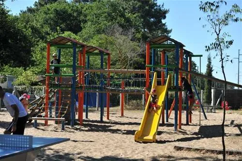 camping-les-lacs-soulac-sur-mer-9lnfj