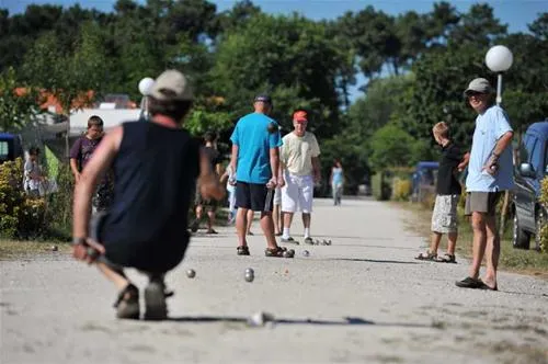 camping-les-lacs-soulac-sur-mer-yyta1