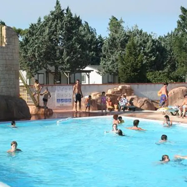camping-le-roussillon-saint-cyprien-lzuhd