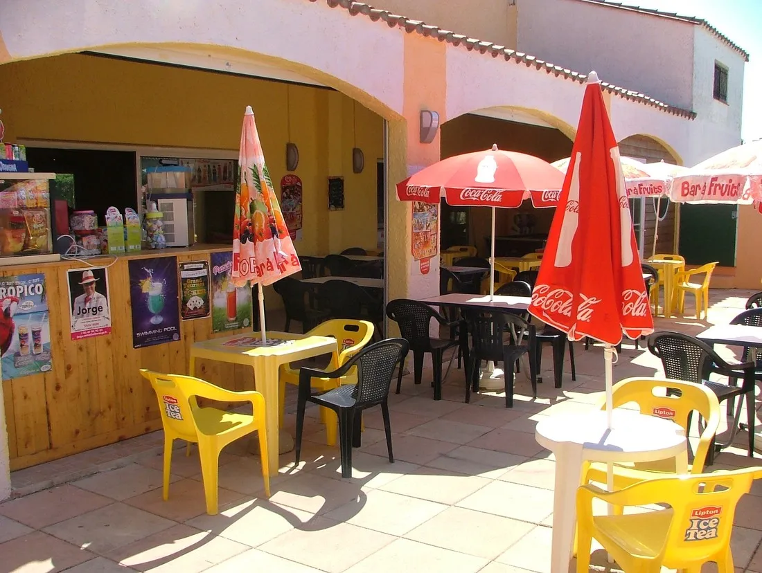 camping-le-roussillon-saint-cyprien-xtv2b