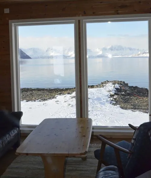 arctic-fjordcamp-troms-90wdp